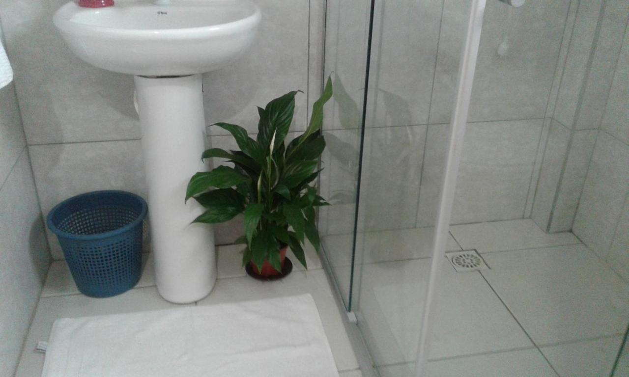 Estudio Conceito Aberto - 3 Pessoas Araranguá Buitenkant foto
